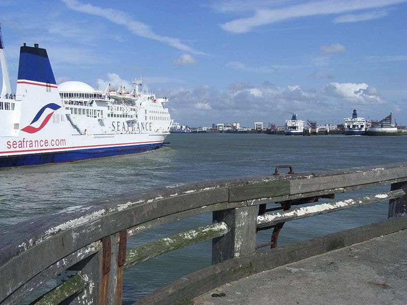 Calais: Wikimedia Commons The Calais ferry: target for cross-European wanderers