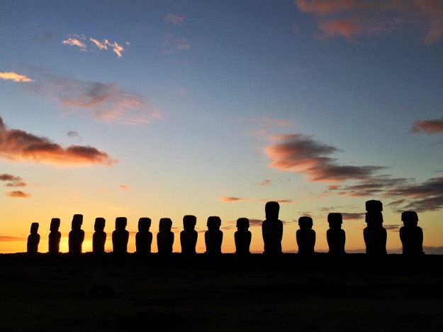 Ahu_Tongariki1