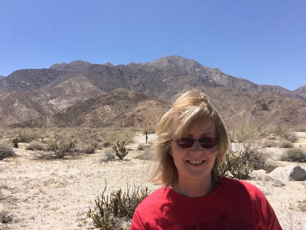 Guier-desert-headshot