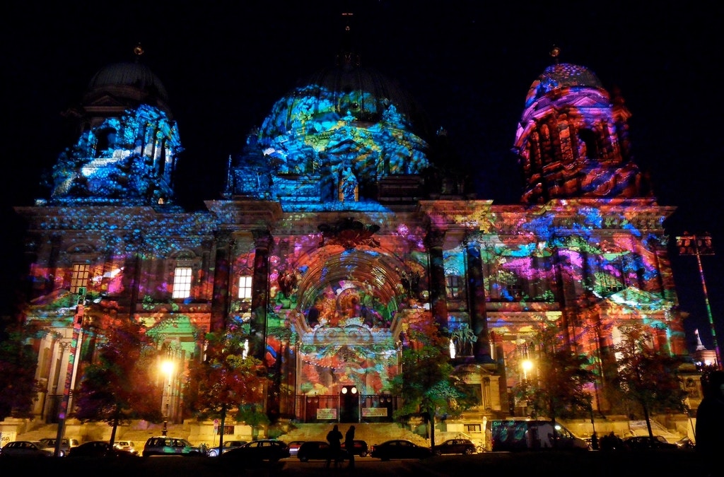 Illuminated Berliner Dom - Sayarma