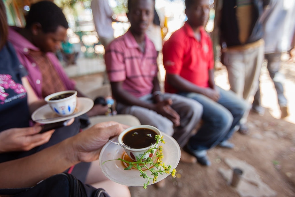 Coffee Culture, Ethiopian Way - rovinglight