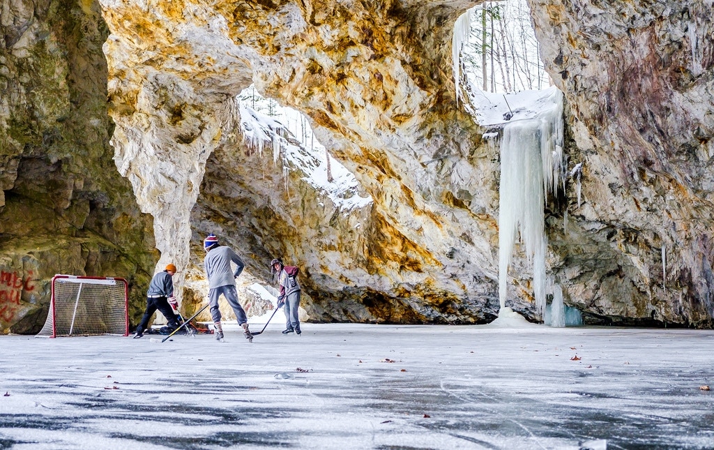 Cave Hockey - nathanocracy
