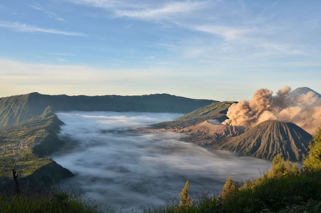 Sunrise over Mt bromo volcano, indonesia - andywrightflikr