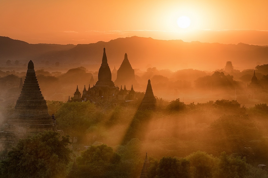 A Bagan Sunset - Travel In Focus