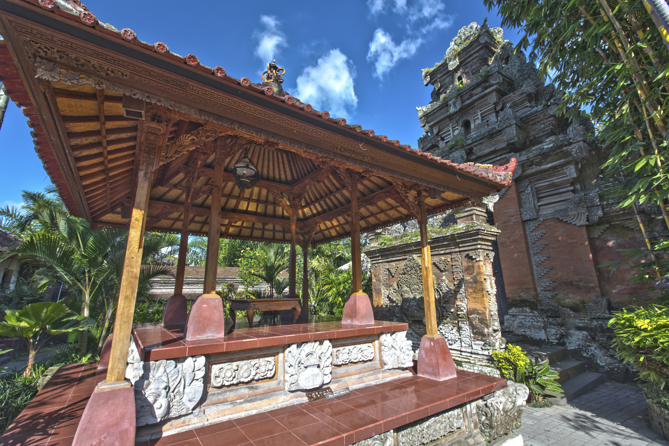 Ubud Palace | Ubud, Indonesia Attractions - Lonely Planet