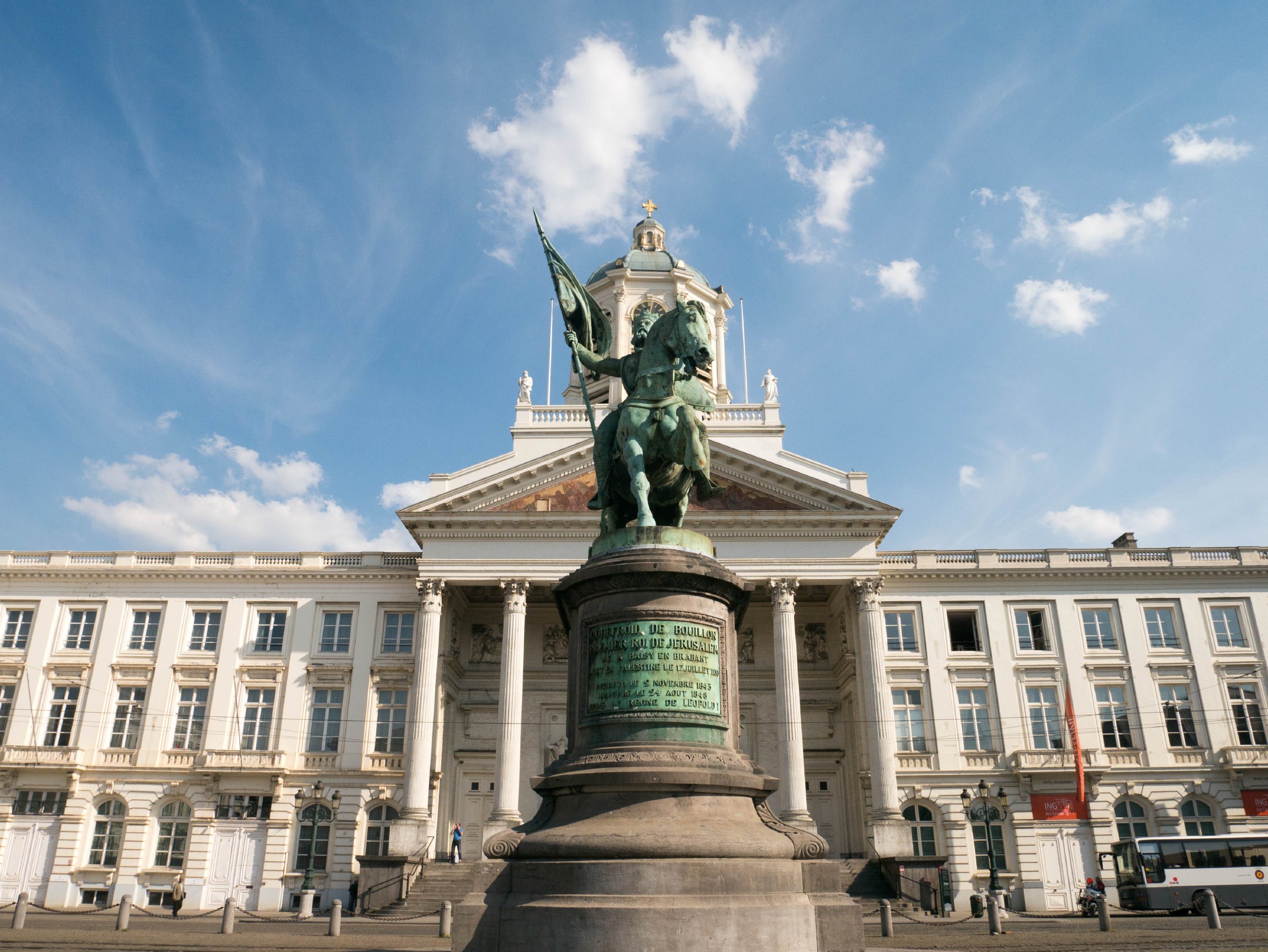 Statue of Godefroid (Godefroy) de Bouillon Brussels, Belgium