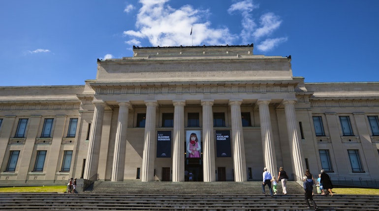 Auckland Museum - Auckland Attractions | Heart oft the City
