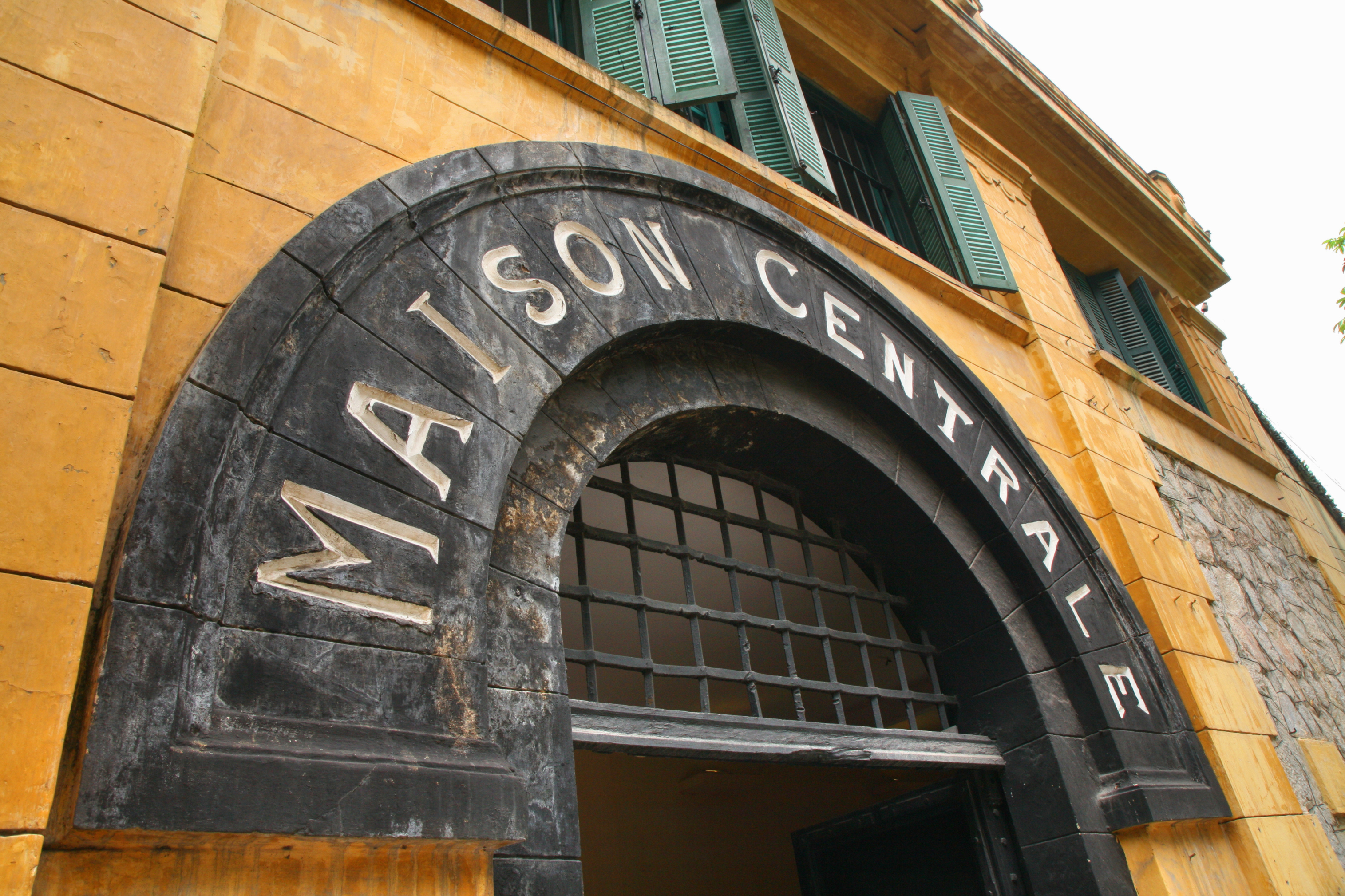 Kết quả hình ảnh cho the french quarter hanoi prison maison