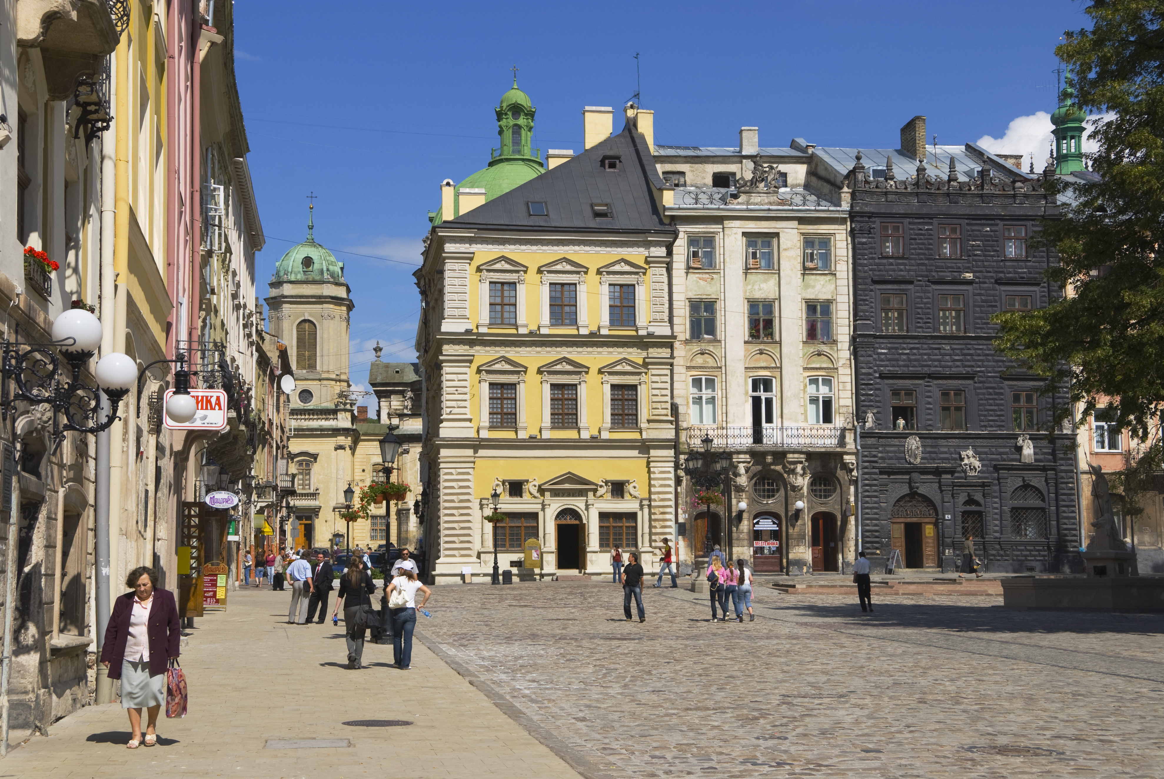 Ploshcha Rynok | Lviv, Ukraine Attractions - Lonely Planet
