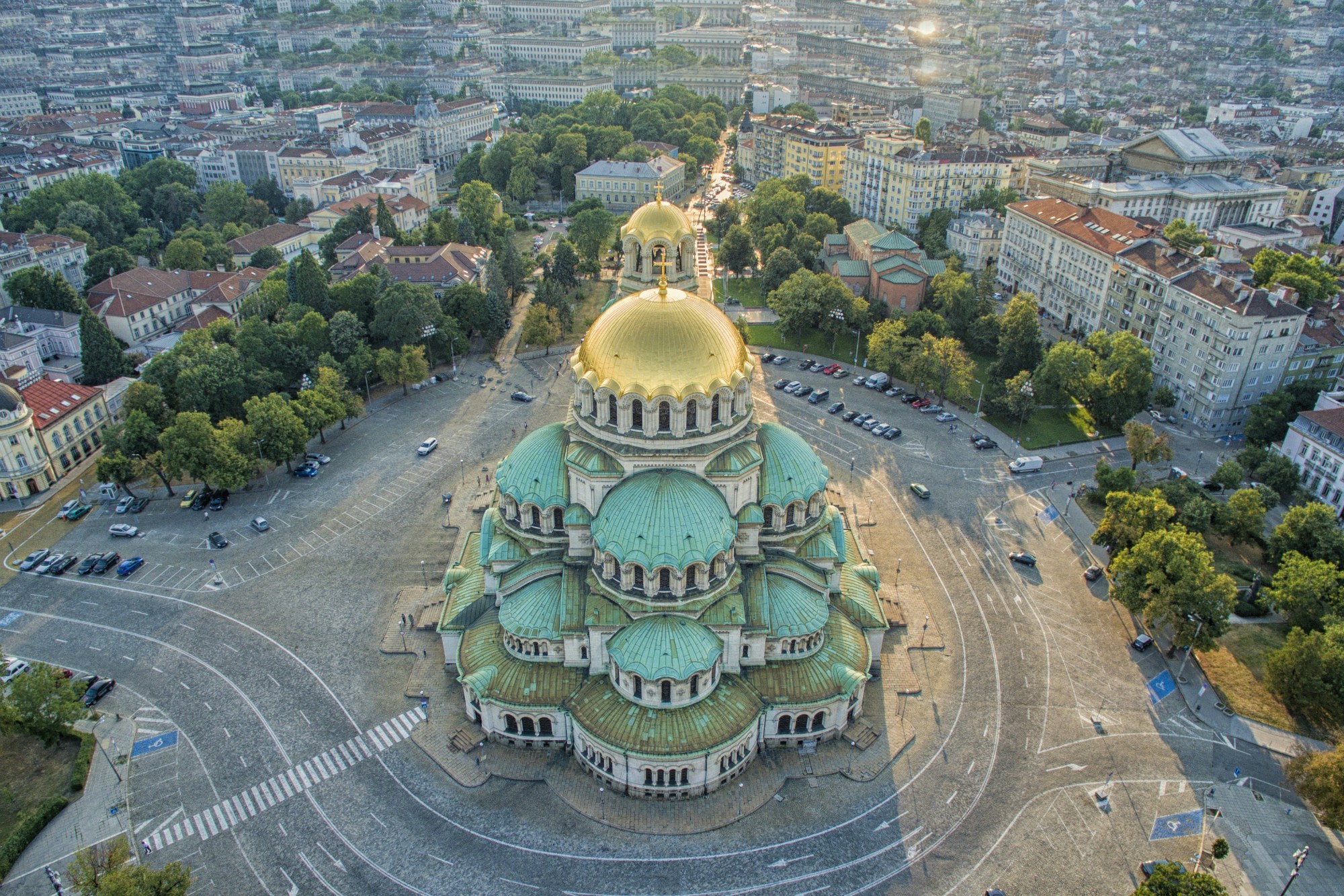 The monumental Aleksander Nevski Cathedral