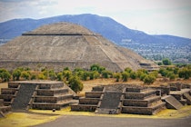 Pirámide Del Sol Teotihuacán Mexico Teotihuacán Lonely - 