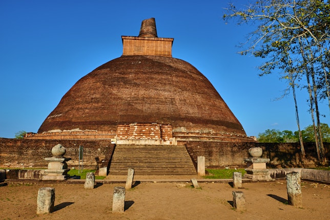 Abhayagiri Dagoba in Anuradhapura, Sri Lanka - Lonely Planet