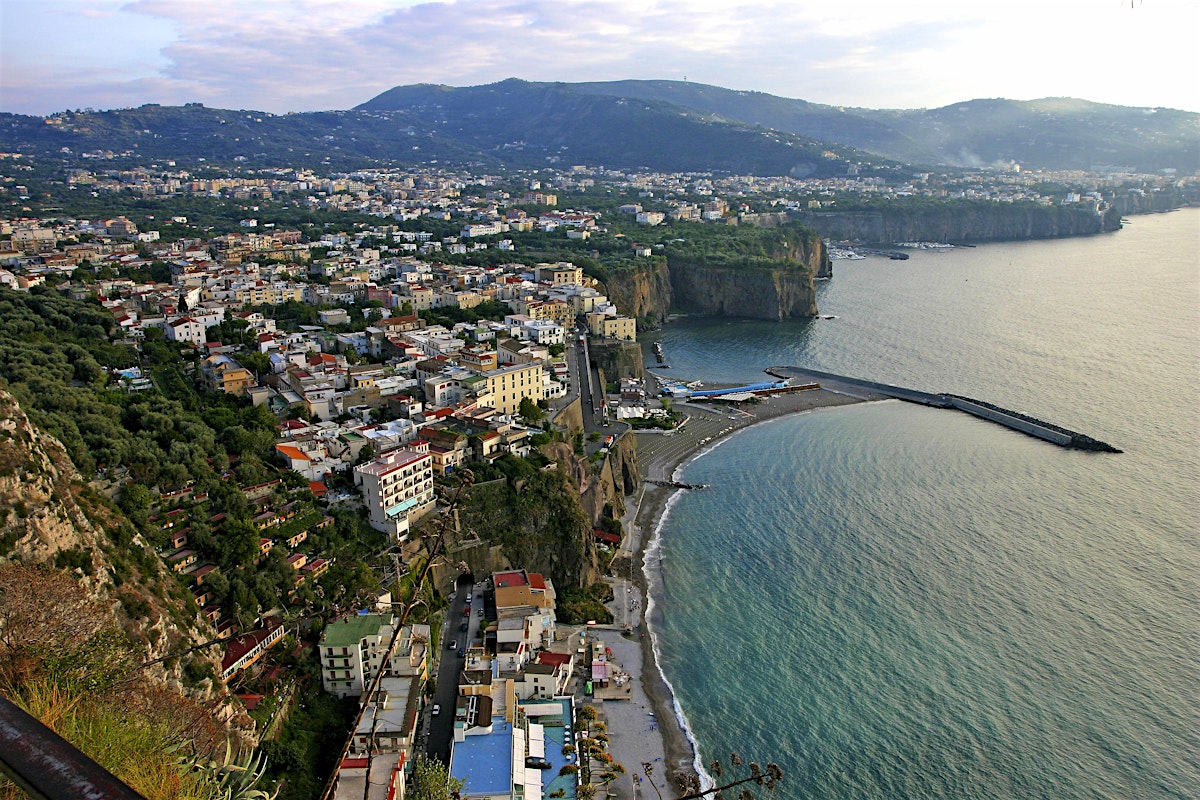 Sorrento - Lonely Planet